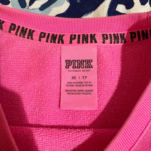 PINK - Picture 2 of 4